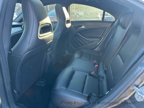 Used 2014 Mercedes-Benz CLA 250 image 15
