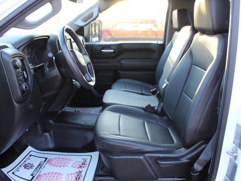 Used 2022 Chevrolet Silverado 2500 W/T image 8