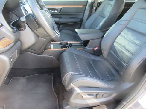 Used 2022 Honda CR-V Touring image 16