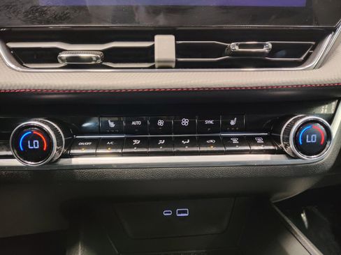 Used 2025 Chevrolet Equinox RS image 19