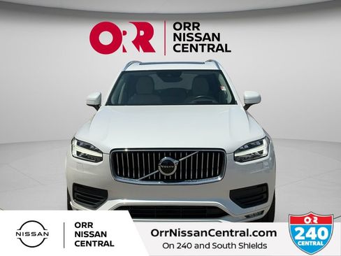 Used 2022 Volvo XC90 T6 Momentum w/ Advanced Package AWD/4WD image 2
