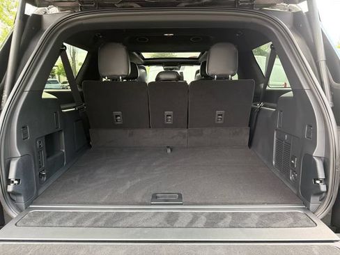 New 2026 Lincoln Navigator L Black Label AWD/4WD image 21
