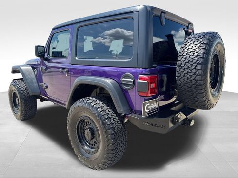 Used 2023 Jeep Wrangler Rubicon w/ LED Lighting Group AWD/4WD image 3