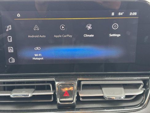 Used 2025 Chevrolet TrailBlazer RS w/ Convenience Package image 13