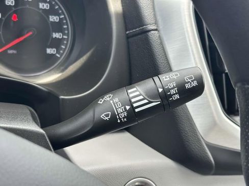 Used 2023 GMC Terrain SLE w/ Driver Convenience Package image 26