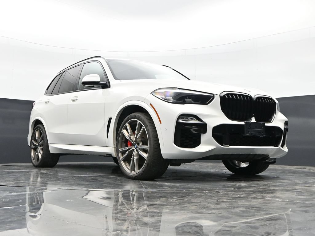 Used 2021 BMW X5 M50i AWD/4WD image 45