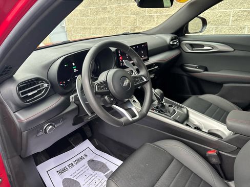 Used 2024 Dodge Hornet R/T image 8