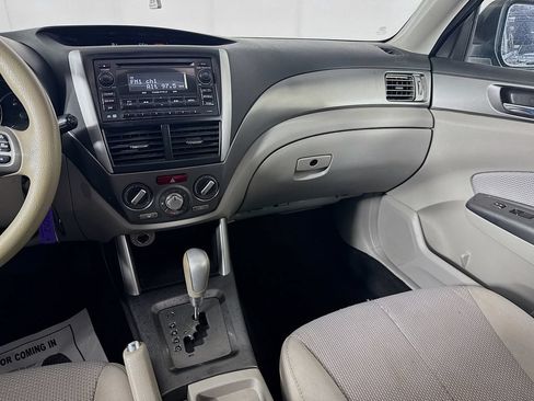 Used 2012 Subaru Forester 2.5X Premium w/ All-Weather Pkg AWD/4WD image 27