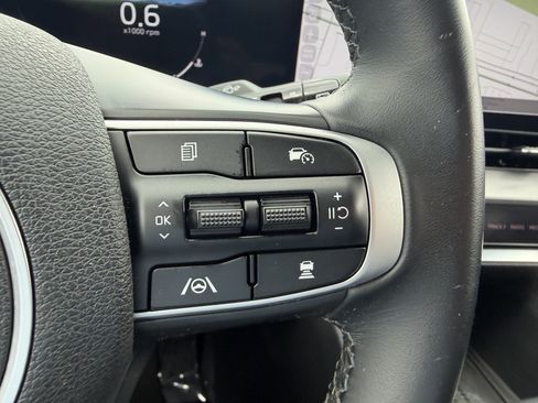 Certified 2024 Kia Sportage SX FWD image 31