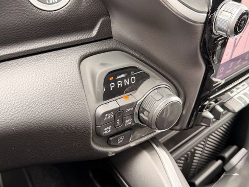 New 2026 RAM 1500 Big Horn AWD/4WD image 16