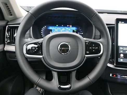 New 2026 Volvo XC90 T8 Ultra w/ Protection Package Premier AWD/4WD image 25
