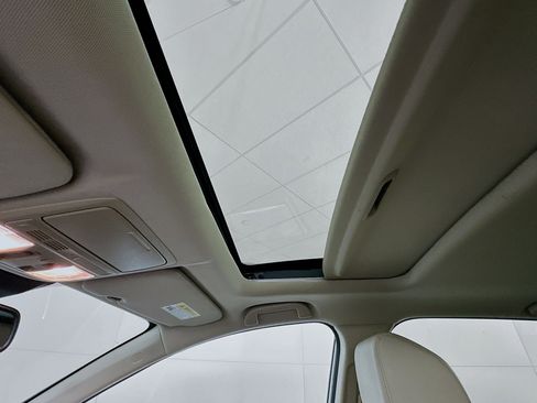 Used 2020 Honda CR-V Touring image 26