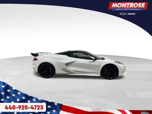 New 2026 Chevrolet Corvette E-Ray w/ ZER Performance Package AWD/4WD image 6
