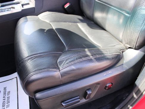 Used 2015 Toyota Tundra Limited w/ Limited Premium Package image 27