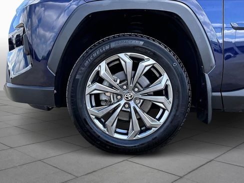 Used 2024 Toyota RAV4 Limited w/ Advanced Technology Package image 11