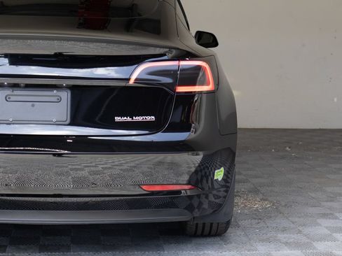 Used 2023 Tesla Model 3 Performance AWD/4WD image 12