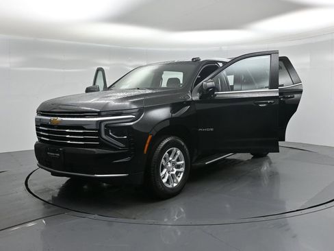 Used 2025 Chevrolet Tahoe LT image 29