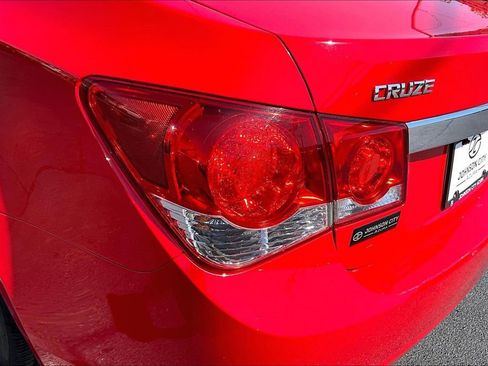 Used 2015 Chevrolet Cruze LT FWD image 29