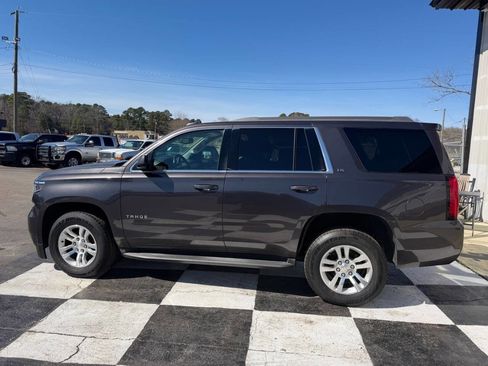 Used 2016 Chevrolet Tahoe LS image 7
