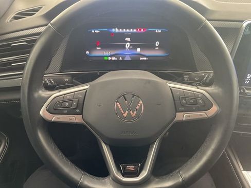 Used 2024 Volkswagen Atlas Cross Sport SEL Premium R-Line image 15