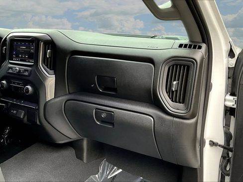 Used 2023 Chevrolet Silverado 2500 Custom w/ Custom Value Package AWD/4WD image 29
