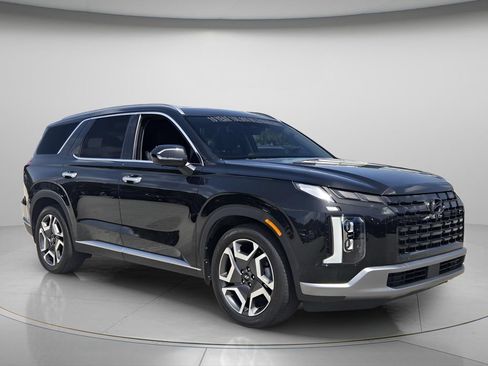 Certified 2023 Hyundai Palisade Limited FWD image 9