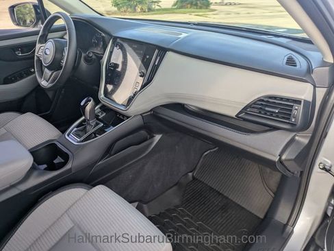 Used 2025 Subaru Outback Premium image 24