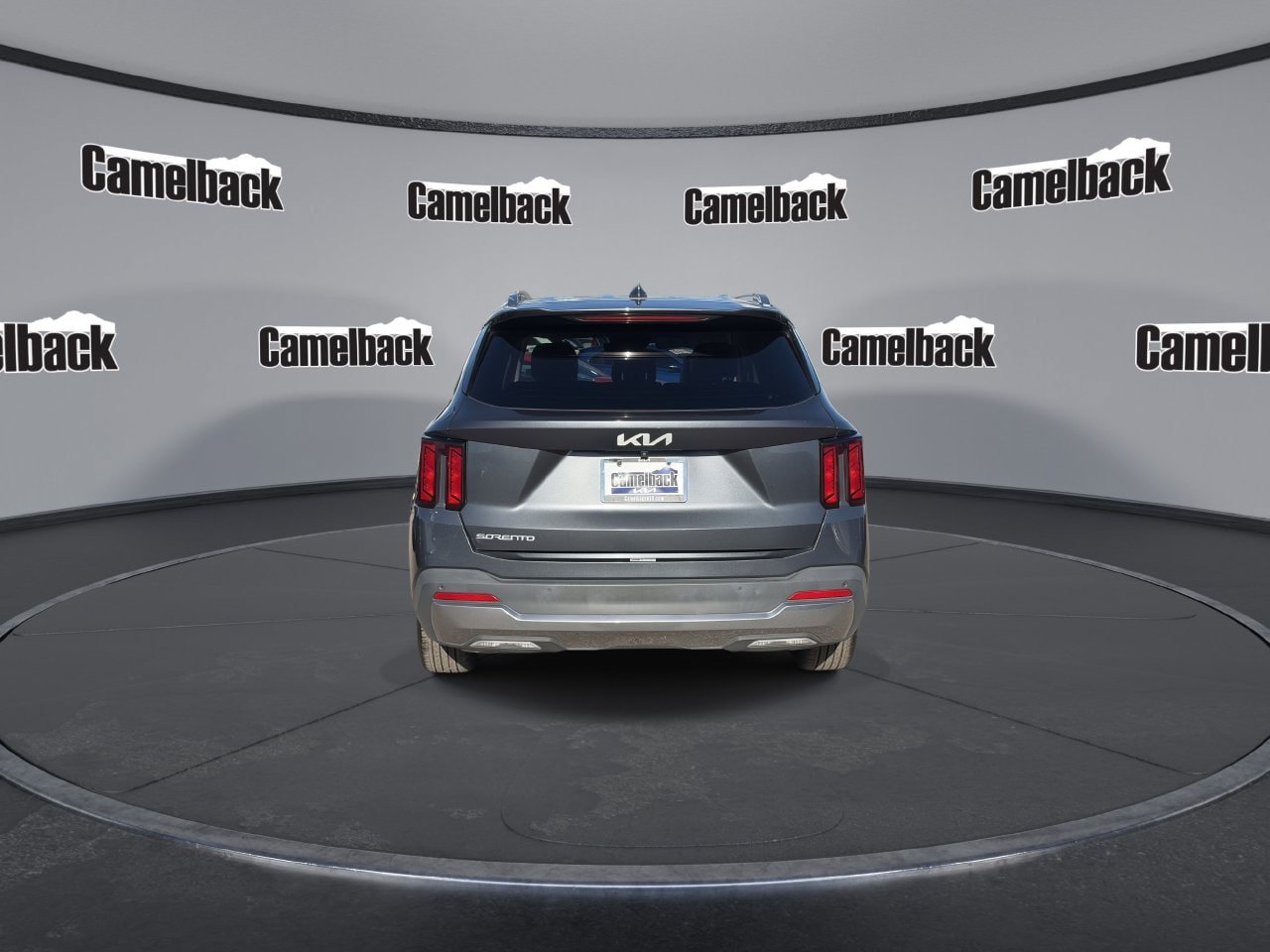 Used 2024 Kia Sorento S FWD image 6
