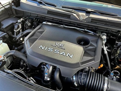 New 2026 Nissan Armada Platinum Reserve w/ Accent Package AWD/4WD image 35