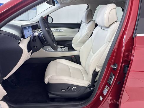 New 2026 Genesis GV70 2.5T Select AWD/4WD image 13