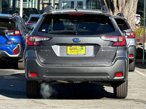 New 2025 Subaru Outback Premium image 5