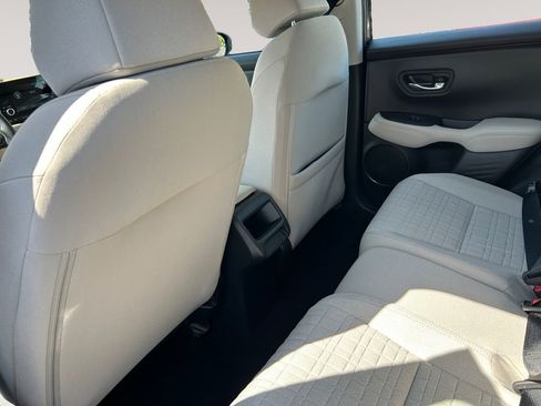 Certified 2023 Honda HR-V LX image 15