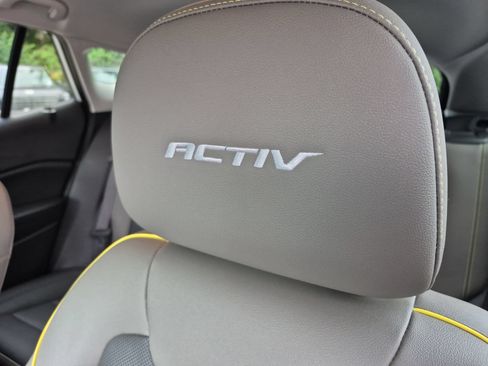 Certified 2025 Chevrolet Trax ACTIV w/ Driver Confidence Package FWD image 33