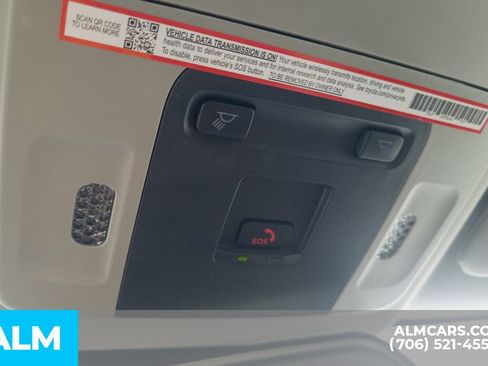 Used 2025 Toyota Camry LE image 32