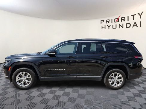 Used 2023 Jeep Grand Cherokee L Limited AWD/4WD image 7