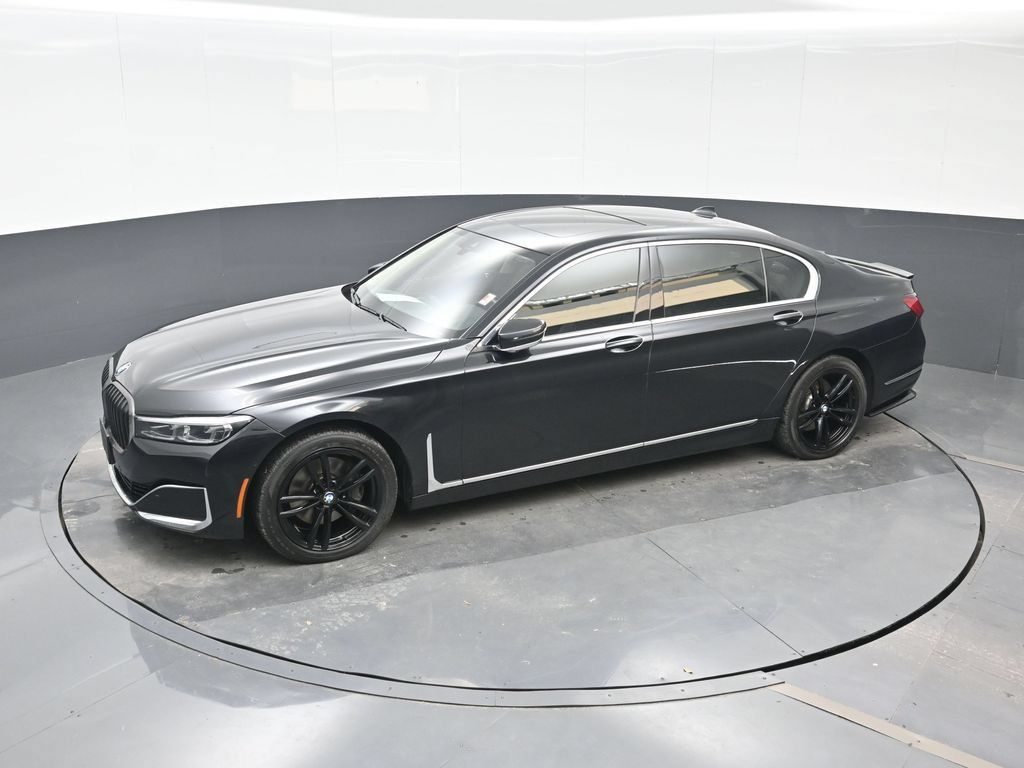 Used 2022 BMW 740i xDrive w/ Premium Package AWD/4WD image 18