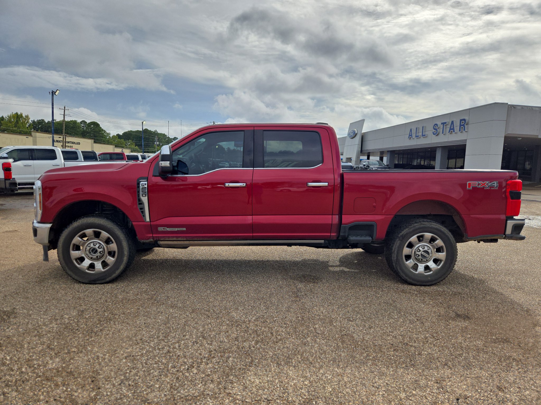 Used 2025 Ford F250 Lariat w/ Lariat Ultimate Package AWD/4WD image 2