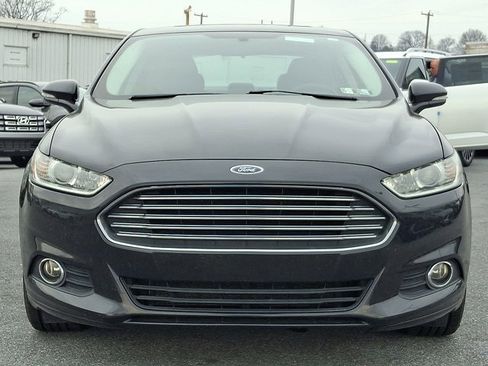 Used 2014 Ford Fusion SE w/ Equipment Group 201A image 2
