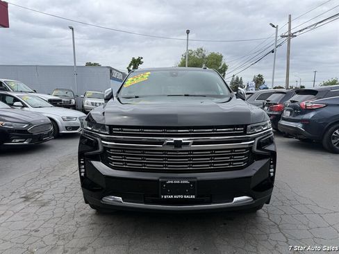 Used 2021 Chevrolet Tahoe Premier w/ Premium Package AWD/4WD image 2