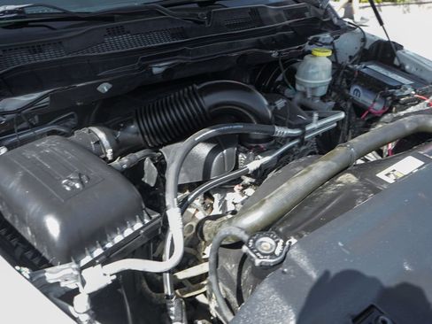 Used 2017 RAM 1500 Laramie w/ Convenience Group image 12