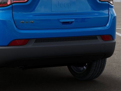 New 2026 Jeep Compass Latitude image 13