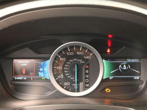 Used 2014 Ford Explorer XLT w/ Equipment Group 202A image 23