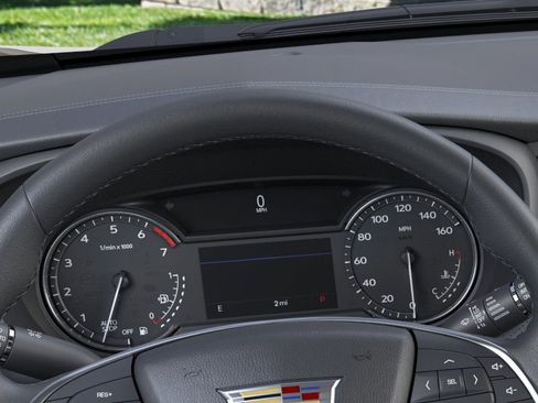 New 2026 Cadillac XT5 Luxury image 18