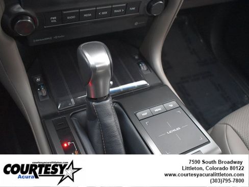 Used 2023 Lexus GX 460 Premium image 18