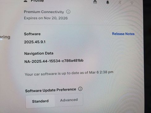Used 2024 Tesla Model S image 37