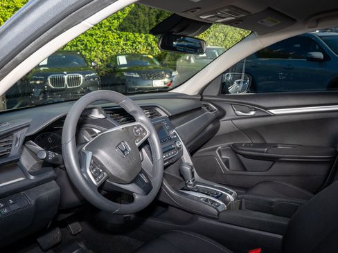 Certified 2019 Honda Civic LX image 14