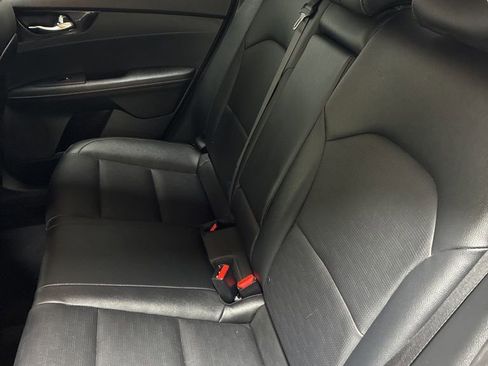 Used 2019 Kia Forte EX image 19