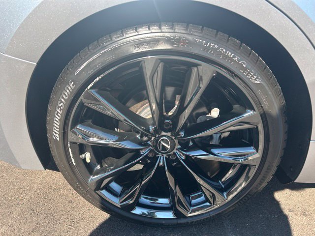 Used 2022 Lexus IS 350 F Sport w/ Memory Package AWD/4WD image 34