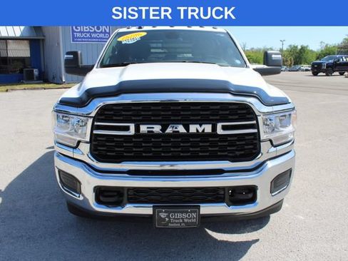 Used 2024 RAM 3500 SLT w/ Quick Order Package 2YG SLT AWD/4WD image 3