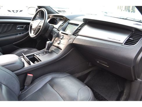 Used 2016 Ford Taurus SEL w/ Equipment Group 201A image 31